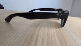 Sonnenbrille (Marke Ray Ban)