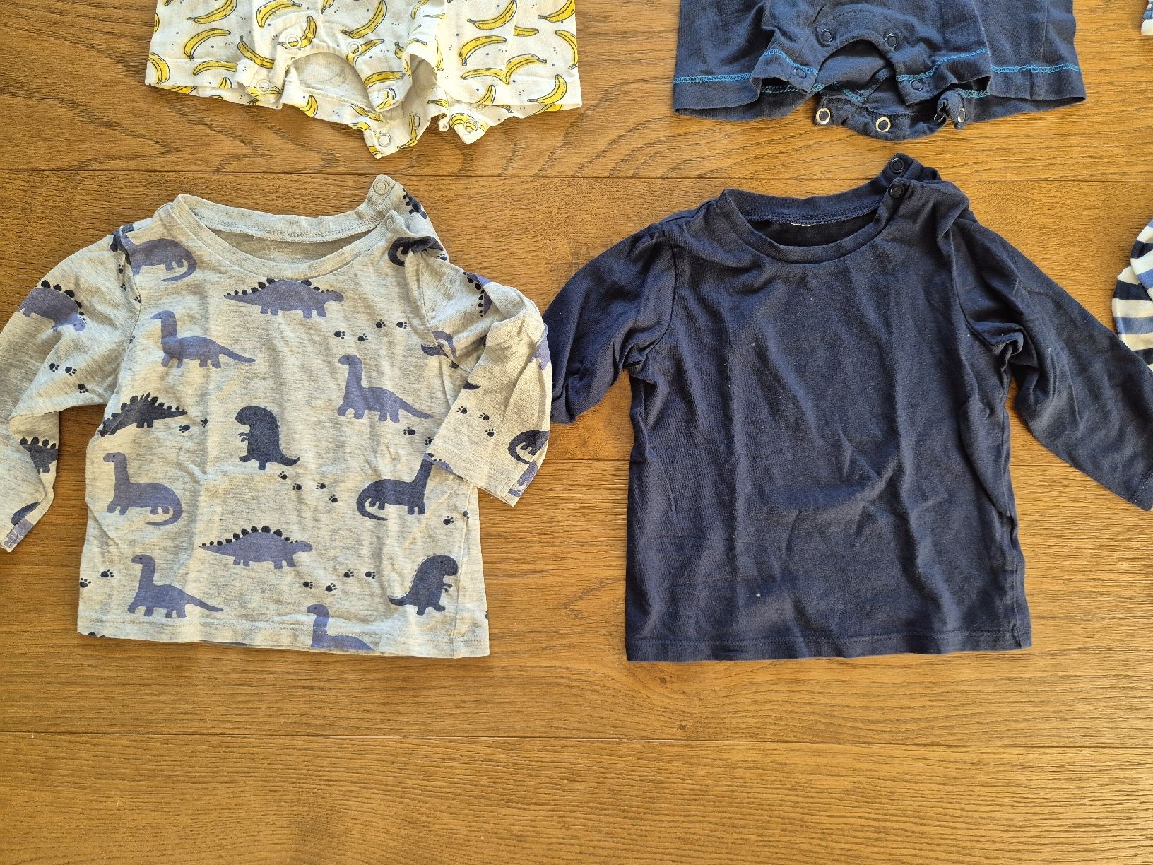 Lotti & Set di vestiti: Kleiderpaket Grösse 80 – Usato da Kollbrunn venduto da guernsey11 6