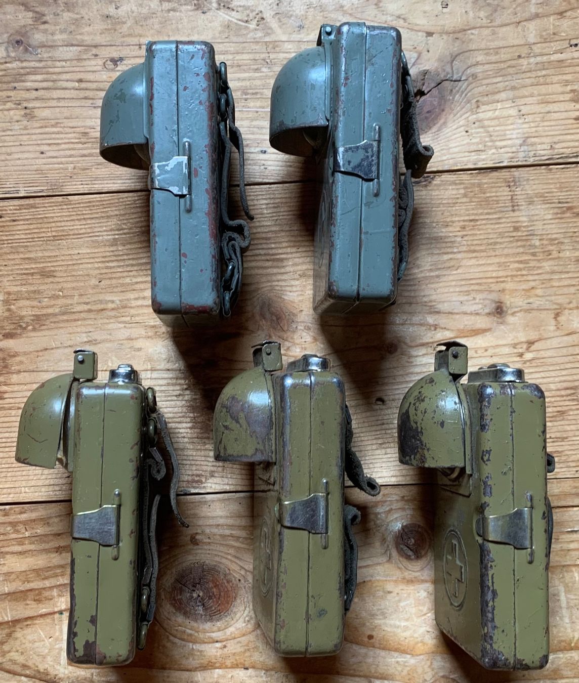 Schweizer Armee Lampade: 5 Taschenlampen der CH Armee – Usato da Goldingen venduto da Bergler012 2