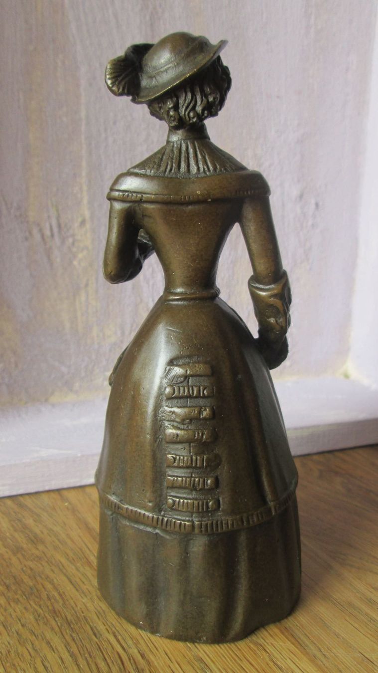 Cloches & sonnailles: Wunderschöne Tischglocke Lady oder Dame Bronze ca. 13,8 cm – Neuf (Voir description) à Drochtersen par Simonchen 4