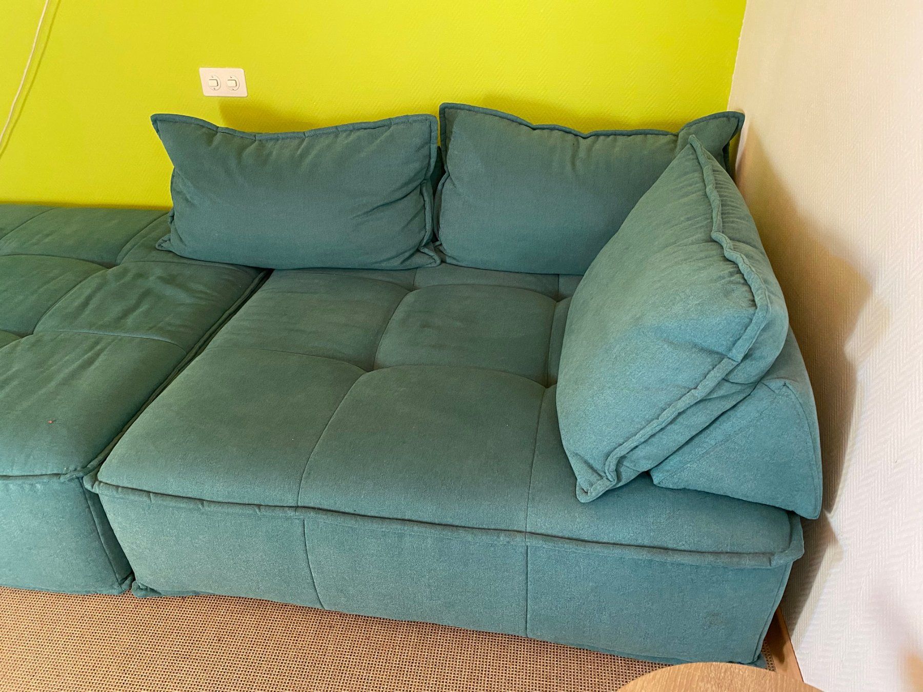 Divani: Sofa – Usato da Hinwil venduto da Hiwikeb 2
