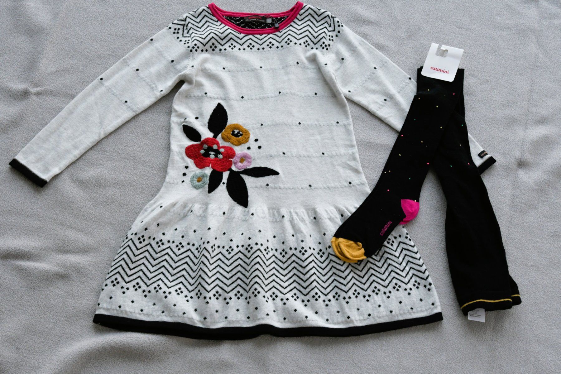 Catimini Vestiti & Gonne: Neu Kleid von Catimini gr. 116 – Nuovo e nell'imballaggio originale da Nuglar venduto da Korsika2