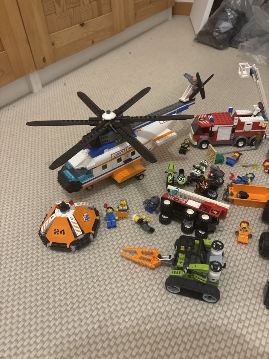 Lego Spielzeuge: Grosse Lego Sammlung – Gebraucht aus Worb von maco_arts 1