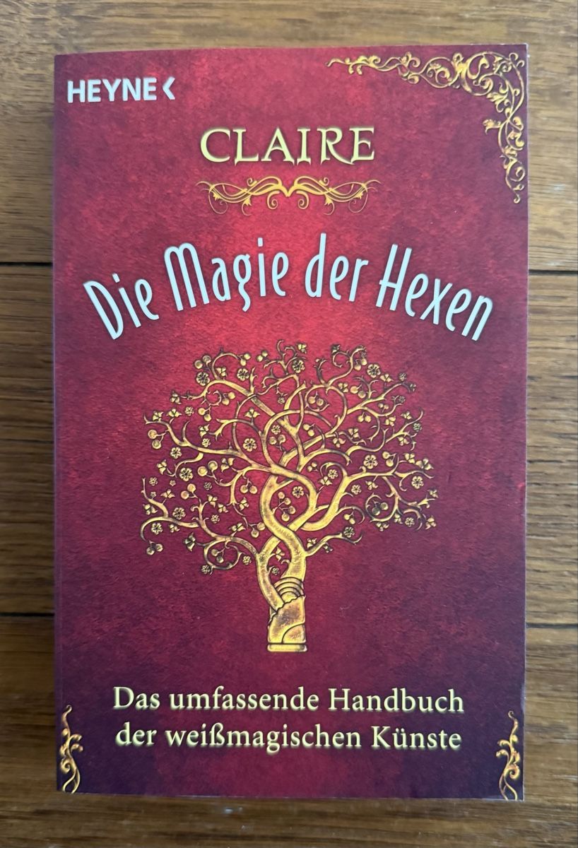 Libri: Die Magie der Hexen von Claire – Nuovo (secondo la descrizione) da Moosseedorf venduto da smushpuff