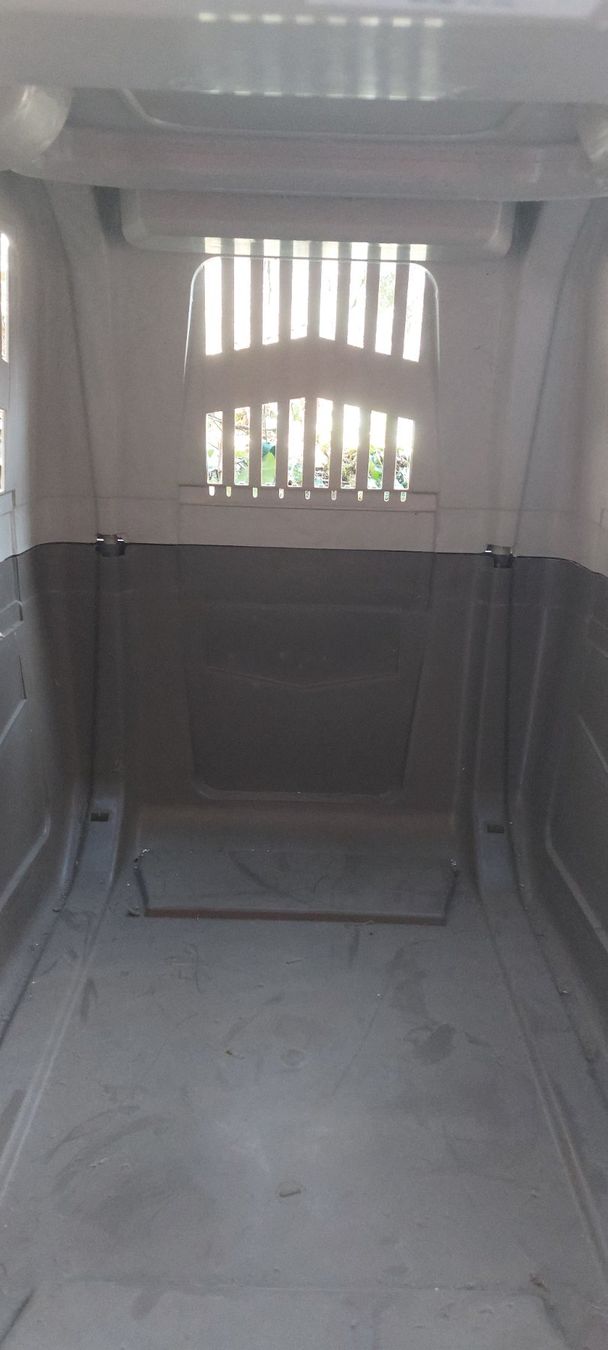 Trixie Cages, transport & sécurité: SKUDO HUNDEBOX – D'occasion à Brislach par ericCH 3