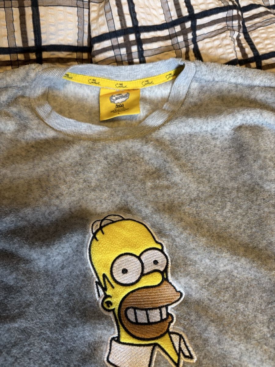 Maglioni & Felpe: The simpsons maglione – Usato da Sementina venduto da bru_vpp5 1