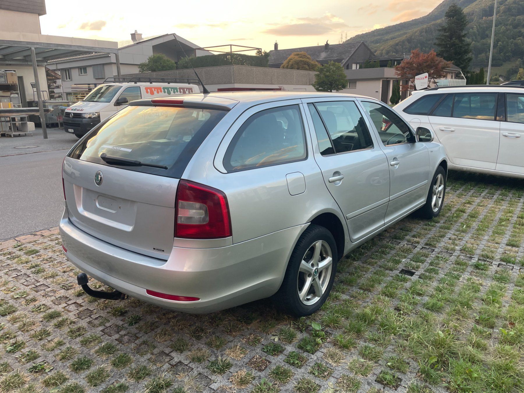 Skoda Automobili: 2009, Octavia 1.9 TDI, 4 x 4 – Usato da Bilten venduto da Mietauto-Robert 5