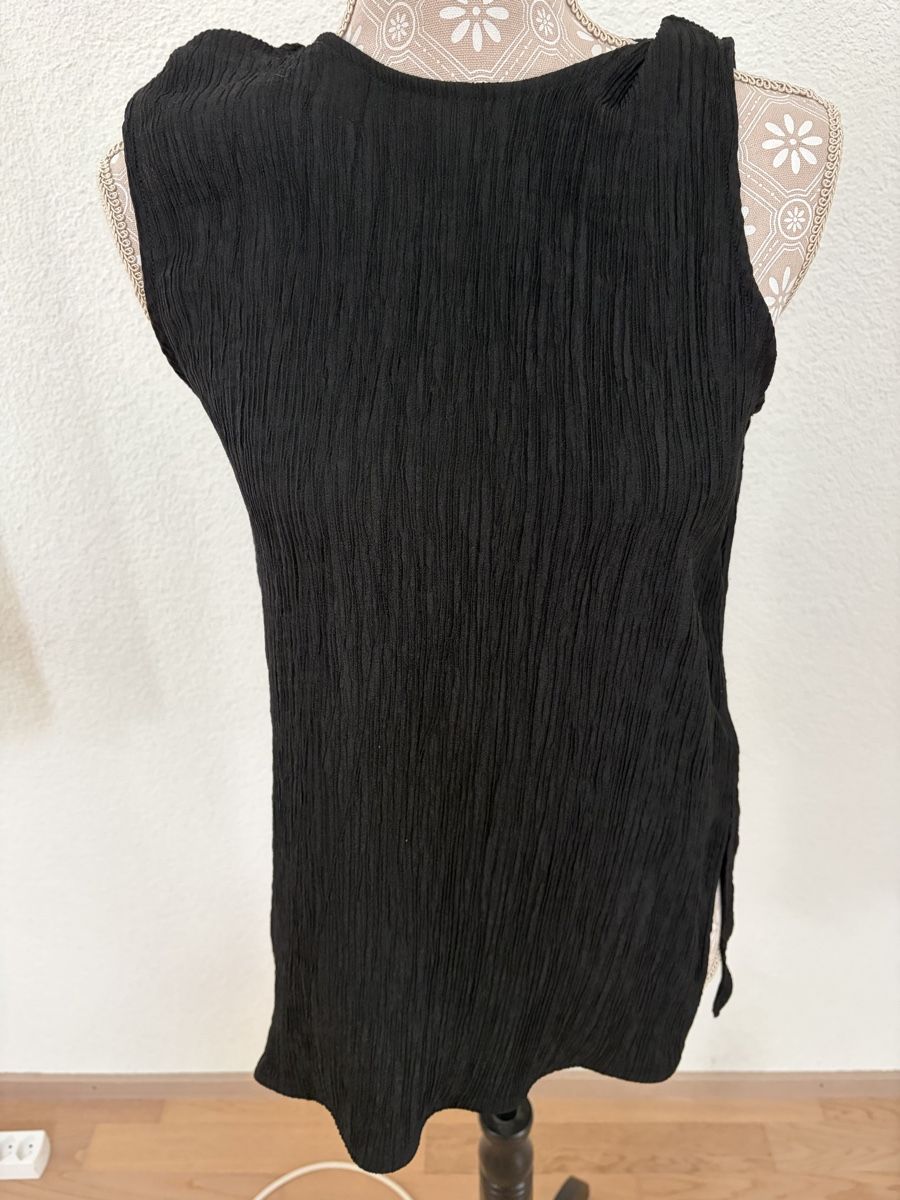Anine Bing Tops: Anine Bing Top Grösse M – Neuf avec emballage d'origine à Bonstetten par Moma10