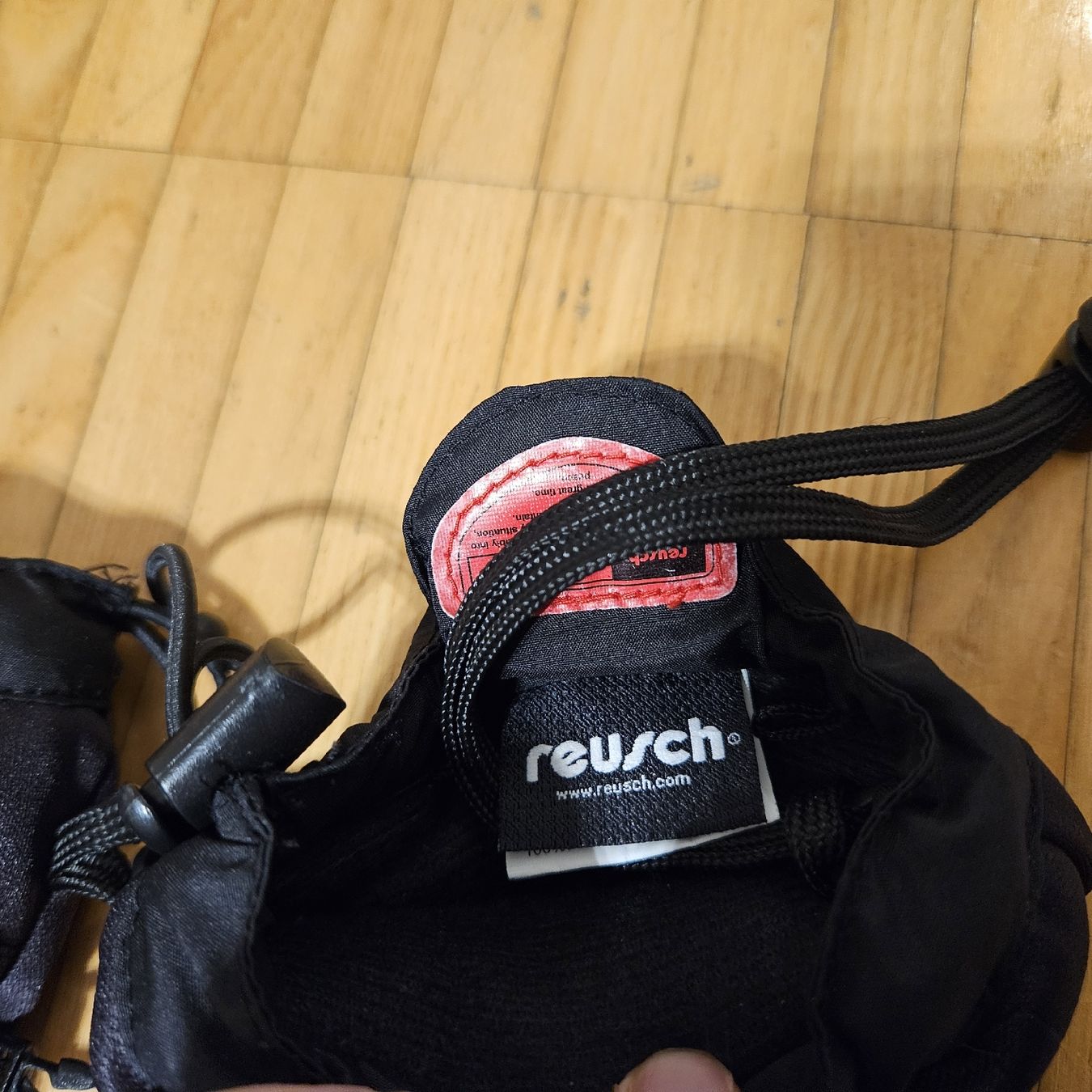 Reusch Guanti & manicotti: Reusch Daunen Skihandschuhe Gr. 6,5 – Usato da Embrach venduto da Lilly2021 1