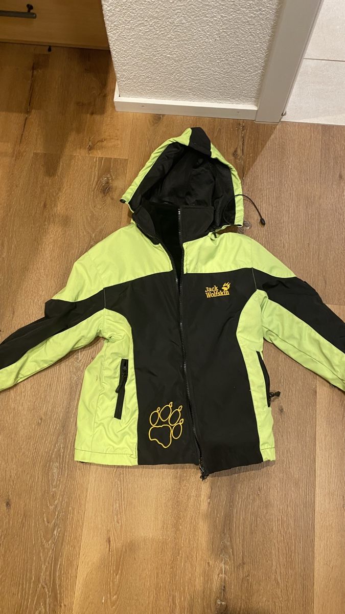 Jack Wolfskin Jacken & Mäntel: Jack wolfskin winterjacke – Gebraucht aus Beinwil (Freiamt) von Akgeun