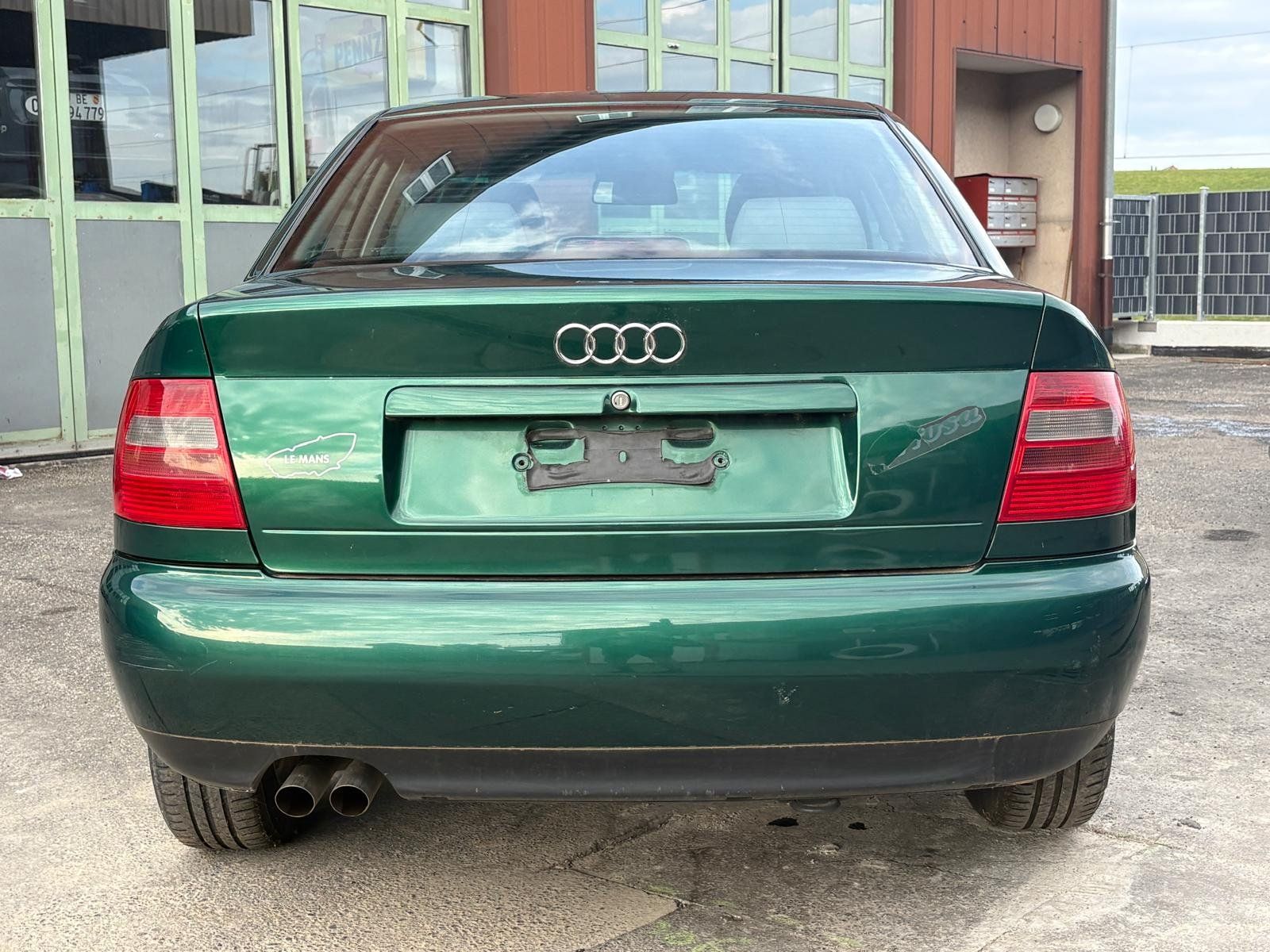 Audi Automobili: Audi A4 Limusine – Usato da Lanzenhäusern venduto da frybern 2