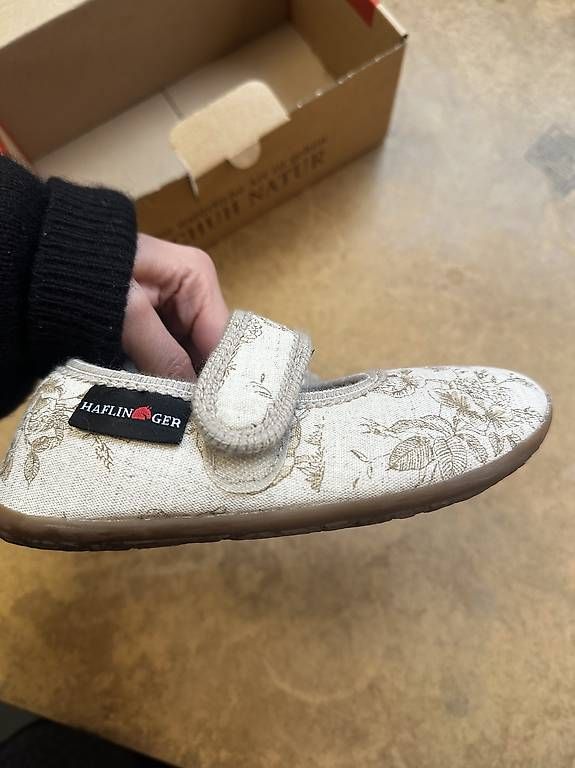 Scarpe da uomo: Haflinger Hausschuhe Wolle NEU Gr. 29 – Usato da Bonstetten venduto da YinNation 4