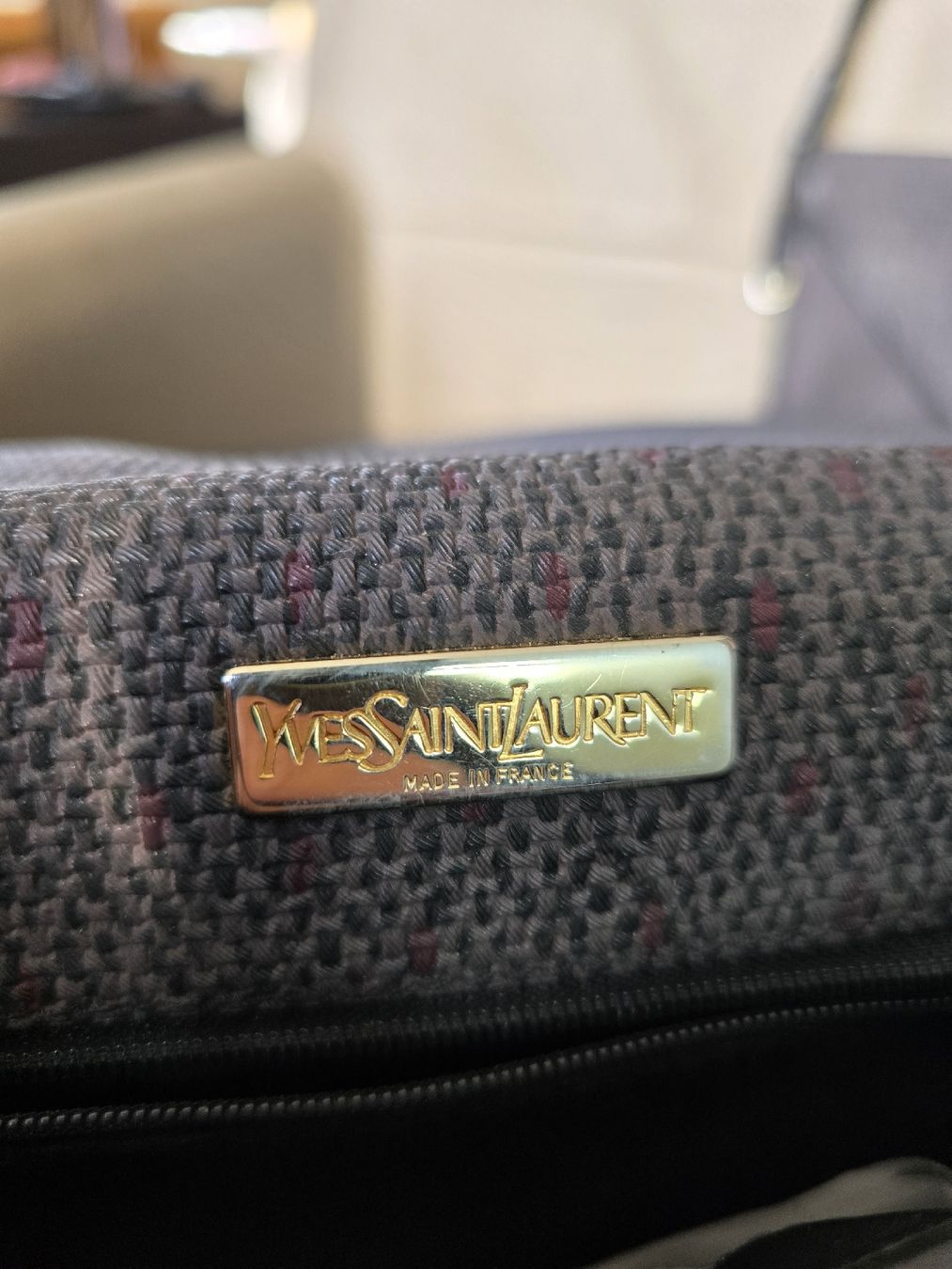 Borse da donna: Yves Saint Laurent – Usato da La Neuveville venduto da p.sto 3