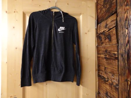 Grauer Nike Zipper / Hoodie Gr. L - 42684
