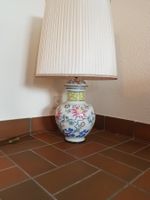 3 lampes sur vases de porcelaine assortis (copies musées)