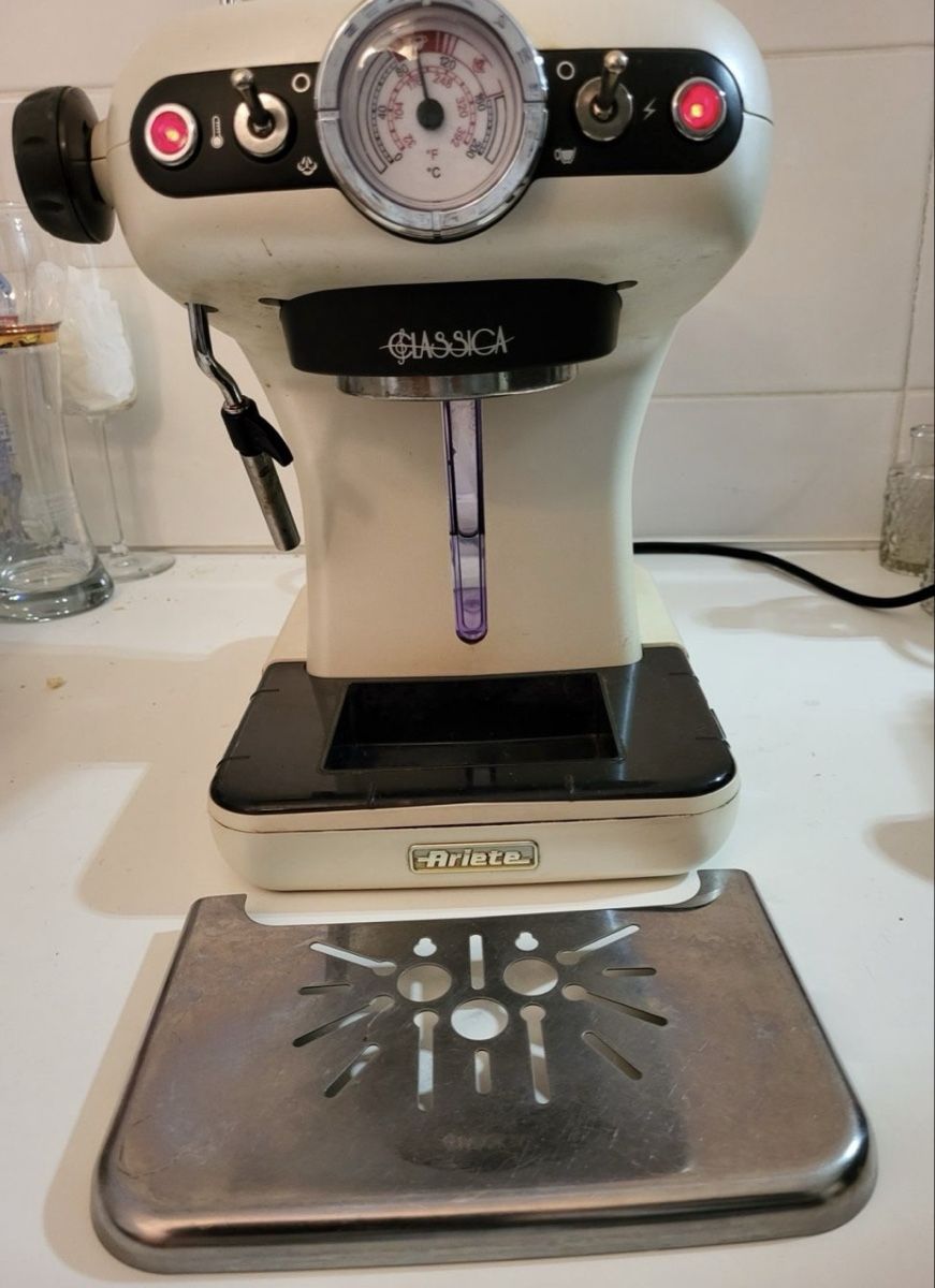 Macchine per caffè & Macchine per espresso: Kolben Kaffeemaschine Ariete Classica – Usato da Zürich venduto da Gianni 5
