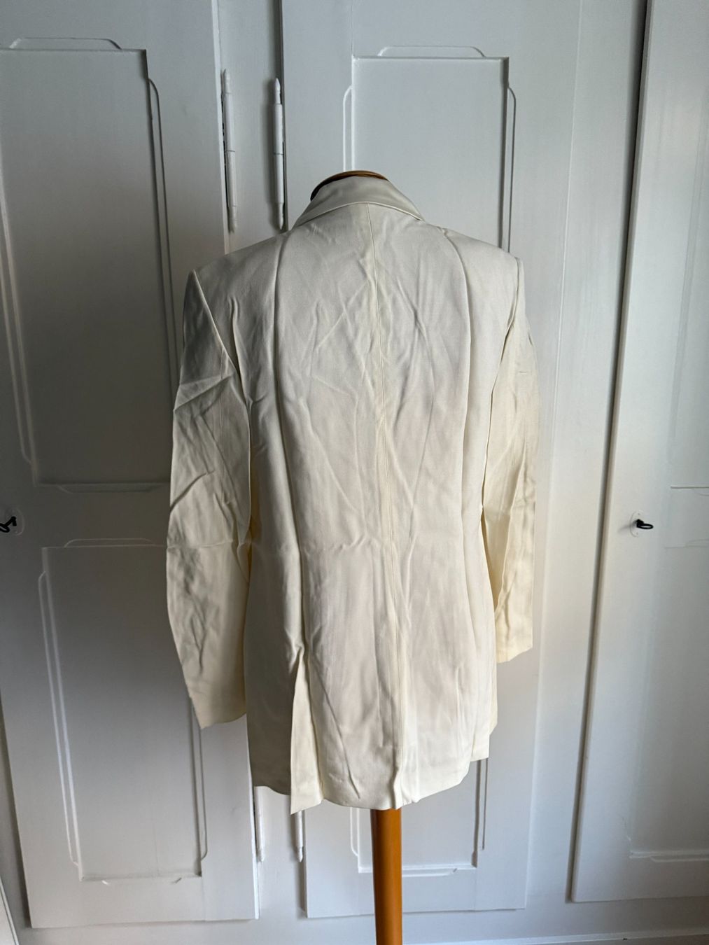 Jacken: MARIO PUCCI CECCONI - Vintage Blazer crème 38 – Gebraucht aus Zürich von Diazaio 2