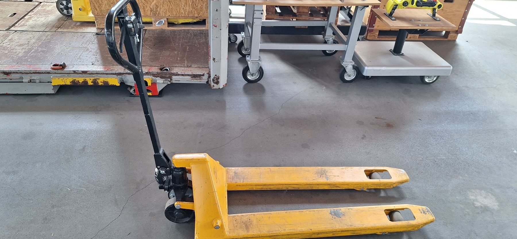 Carrelli elevatori e a forche: Hubwagen Modell DB 2000 2000 kg Tragkraft gebraucht – Usato da Langnau b. Reiden venduto da Erzierzi 3