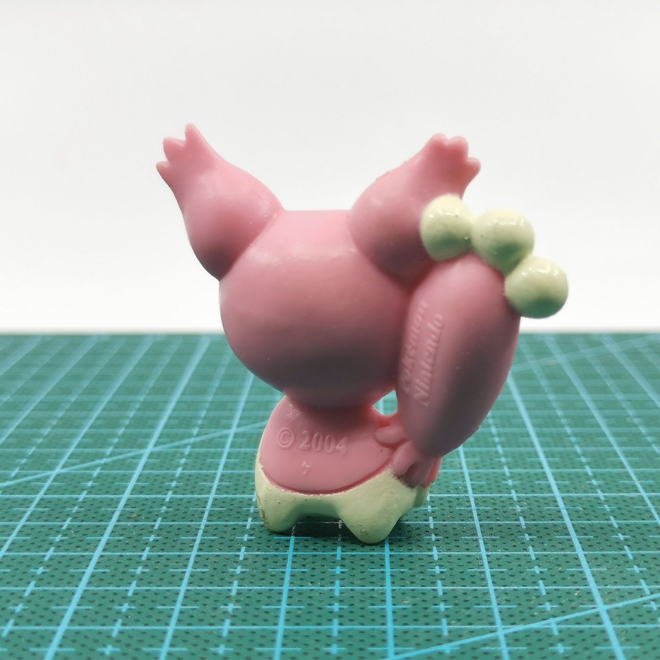 Nintendo Statuette: Figurine Pokemon Skitty Nintendo 2014 – Usato da Lutry venduto da Brocantosaurus 1