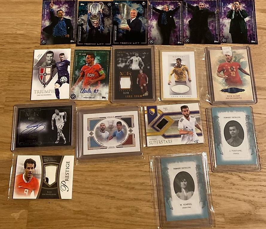 Carte collezionabili: Panini Topps Futera – Usato da Zürich venduto da Dpenner