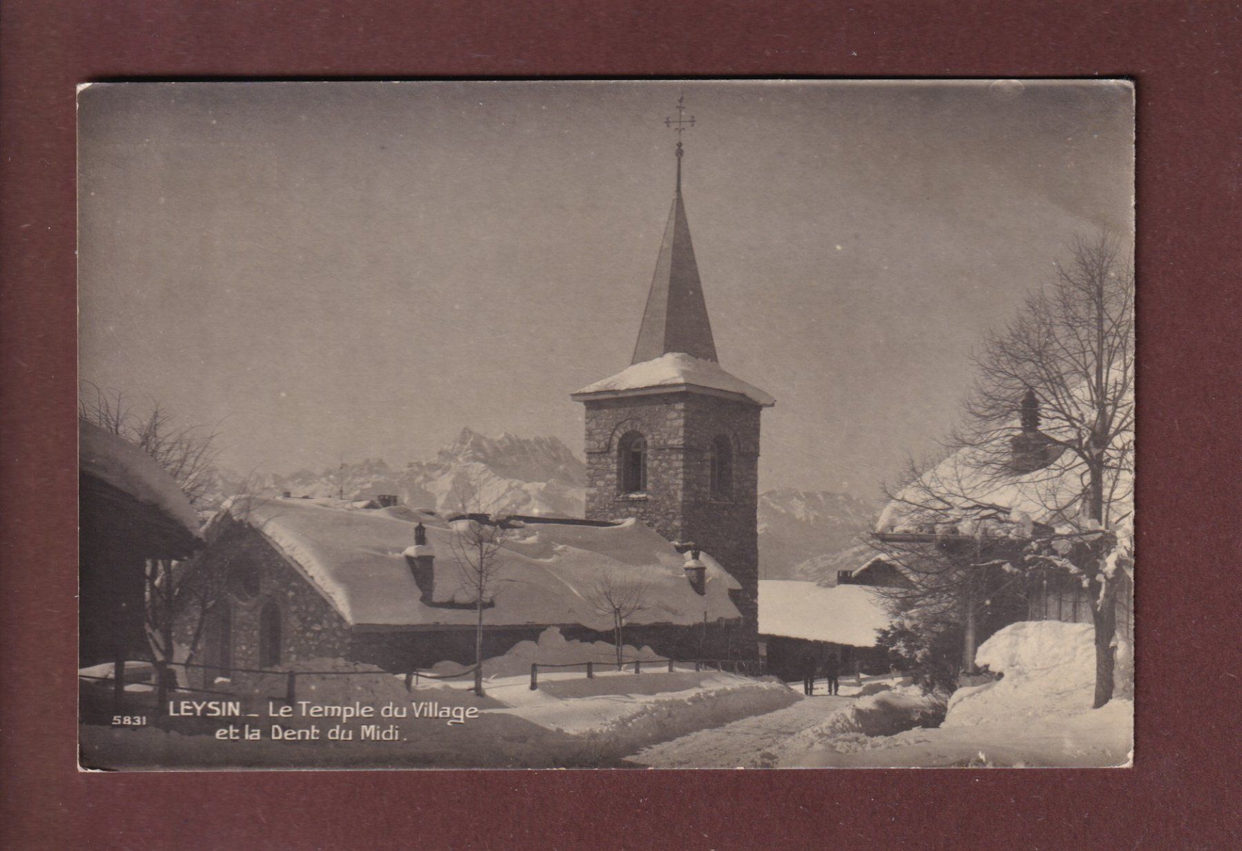 Cartoline postali: LEYSIN - Temple - 1925 – Usato da Pully venduto da nicecards