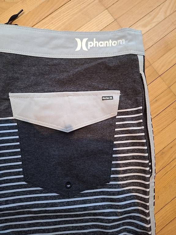 Costumi da bagno: Badehose NEU: Hurley Phantom Boardshorts Size 34' – Usato da Zürich venduto da playatom 3