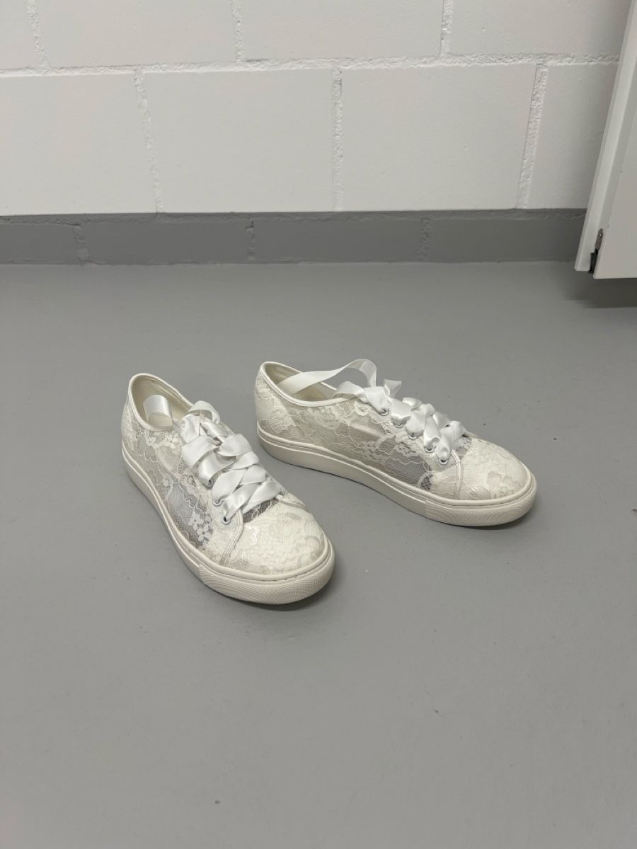 Damenschuhe: Brautschuhe Grösse 39 – Neu (gemäss Beschreibung) aus Röschenz von caarmeeliinaaa