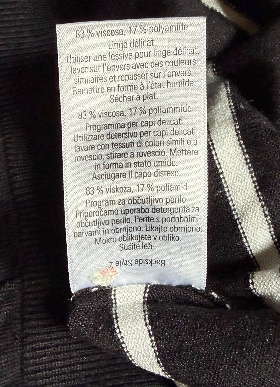 Pullover & Sweatshirts: schöner und feiner Pulli blue motion, schwarz-weiss – Gebraucht aus Zäziwil von kreative-ideen 4