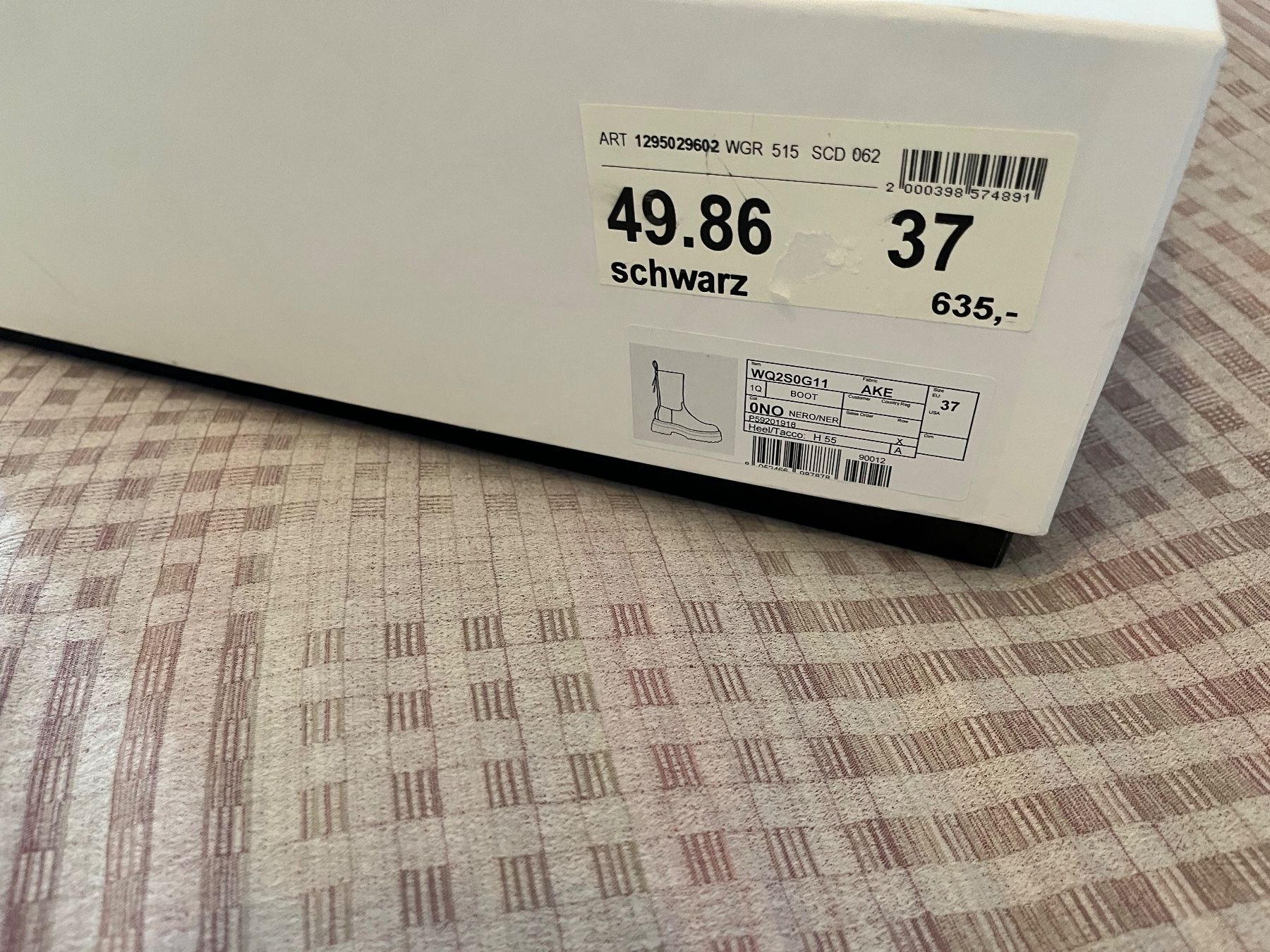 Valentino Scarpe da donna: Red Valentino boots 37 – Nuovo e nell'imballaggio originale da Laupen BE venduto da Smythe 4