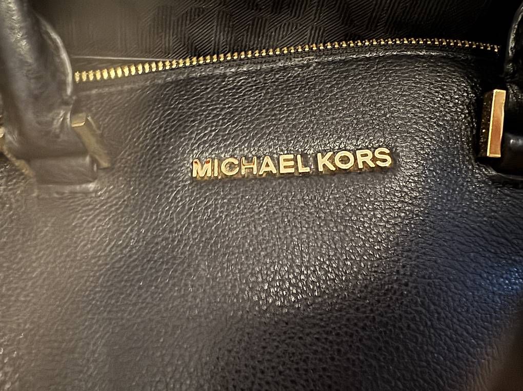 Taschen für Damen: Michael Kors Leder- Handtasche  – Gebraucht aus langendorf von Sirina_55 1
