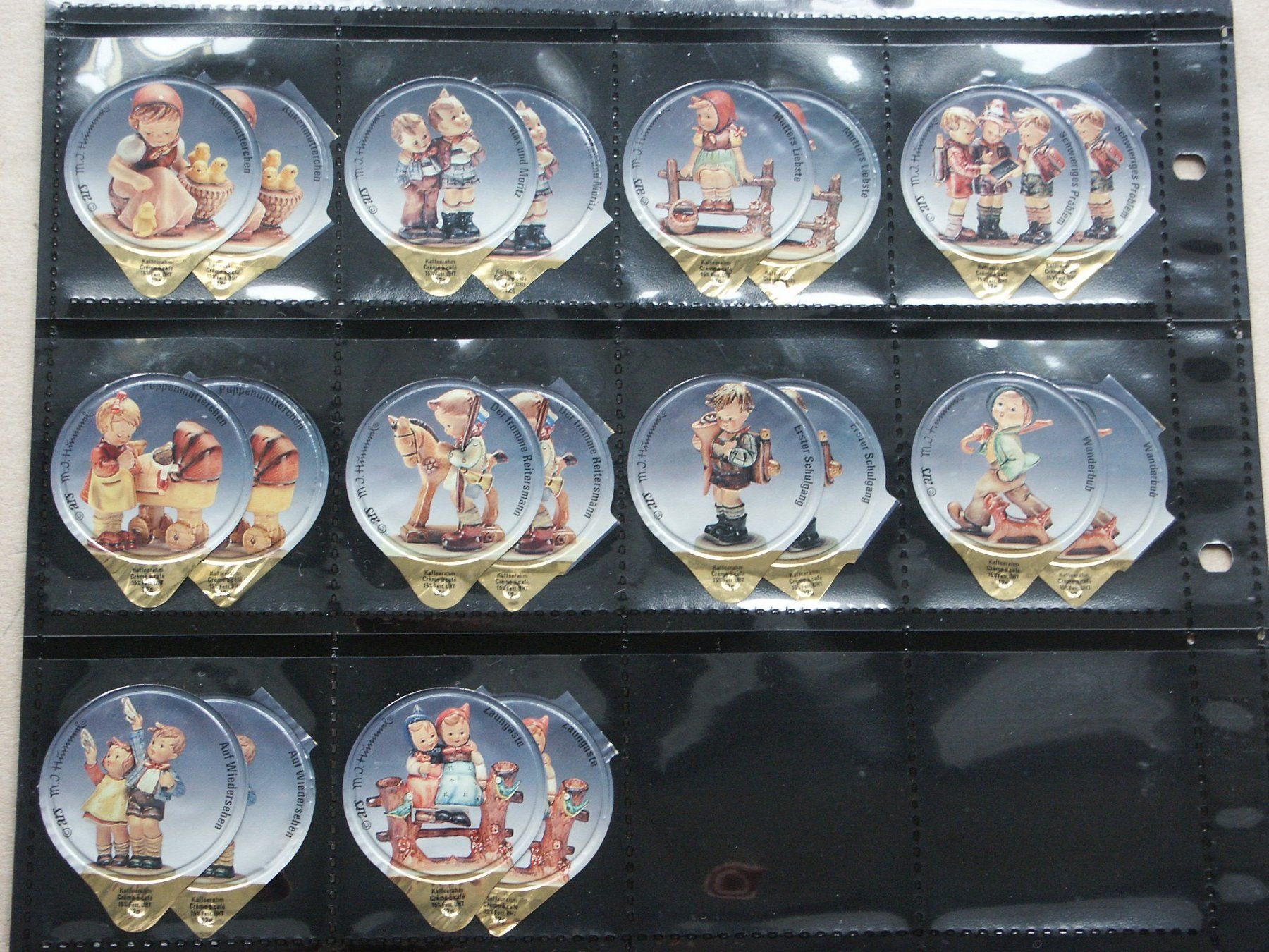 Coperchi dei cremini per caffè: Serie 85  C+D            Hummelfiguren        Gastro + Steg – Usato da Niederglatt ZH venduto da hermann171254 1