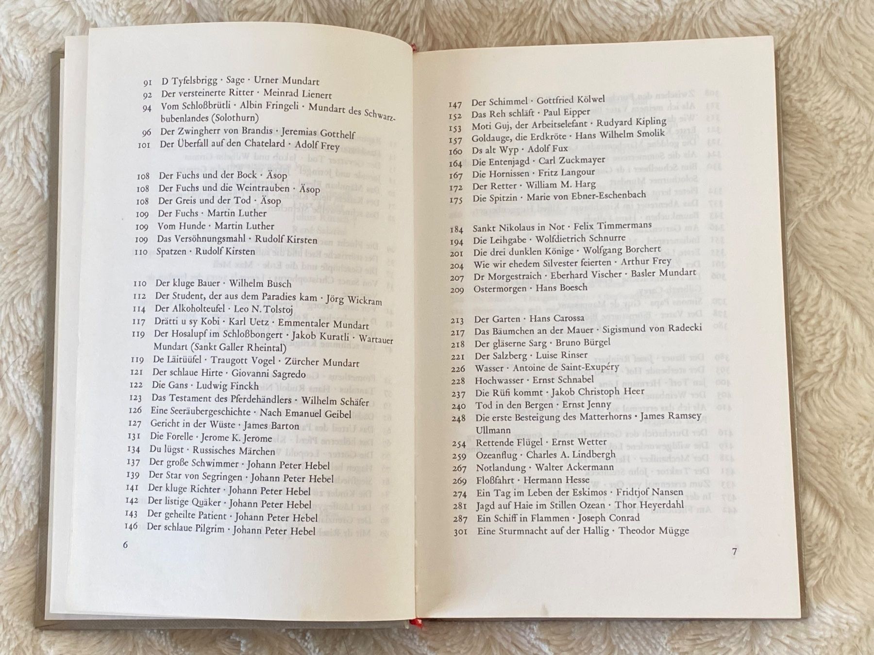 Libri: NEUES SCHWEIZER LESEBUCH / 4 Auflage 1979 – Usato da Nussbaumen AG venduto da schuba2000 7