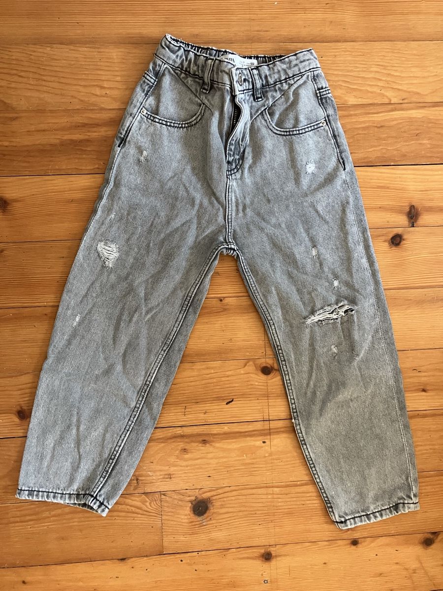 Zara Hosen: Jeans – Gebraucht aus Sion von edelweissse