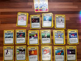Diverse Pokemon Trading Karten