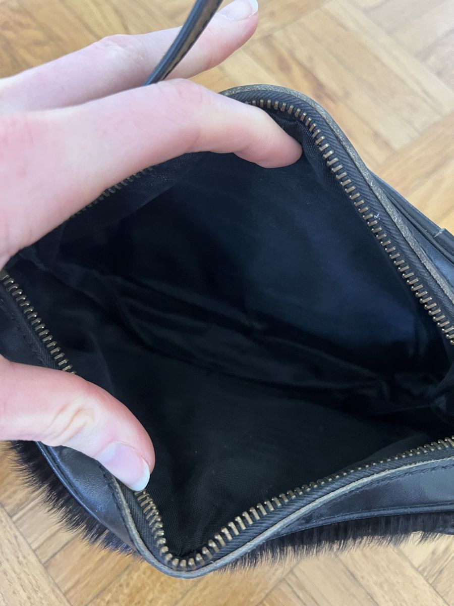 Borse: Stylische schwarze Fell Leder Handtasche – Usato da Zürich venduto da sellingmystuff1 3