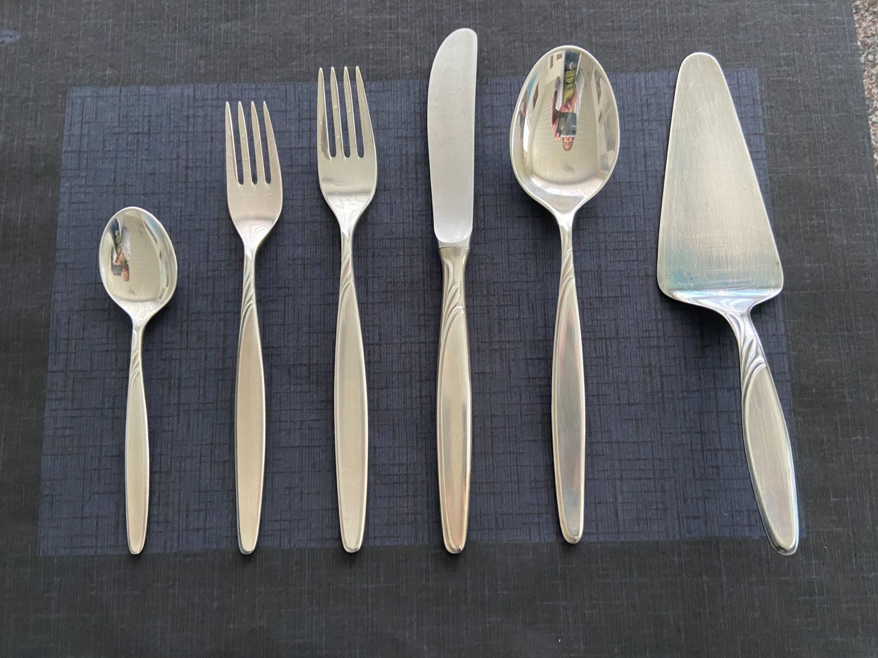 WMF Set di posate: Versilbertes Besteck-Set, zeitloses Design, 55-teilig – Nuovo (secondo la descrizione) da Uttigen venduto da dor_2jnw
