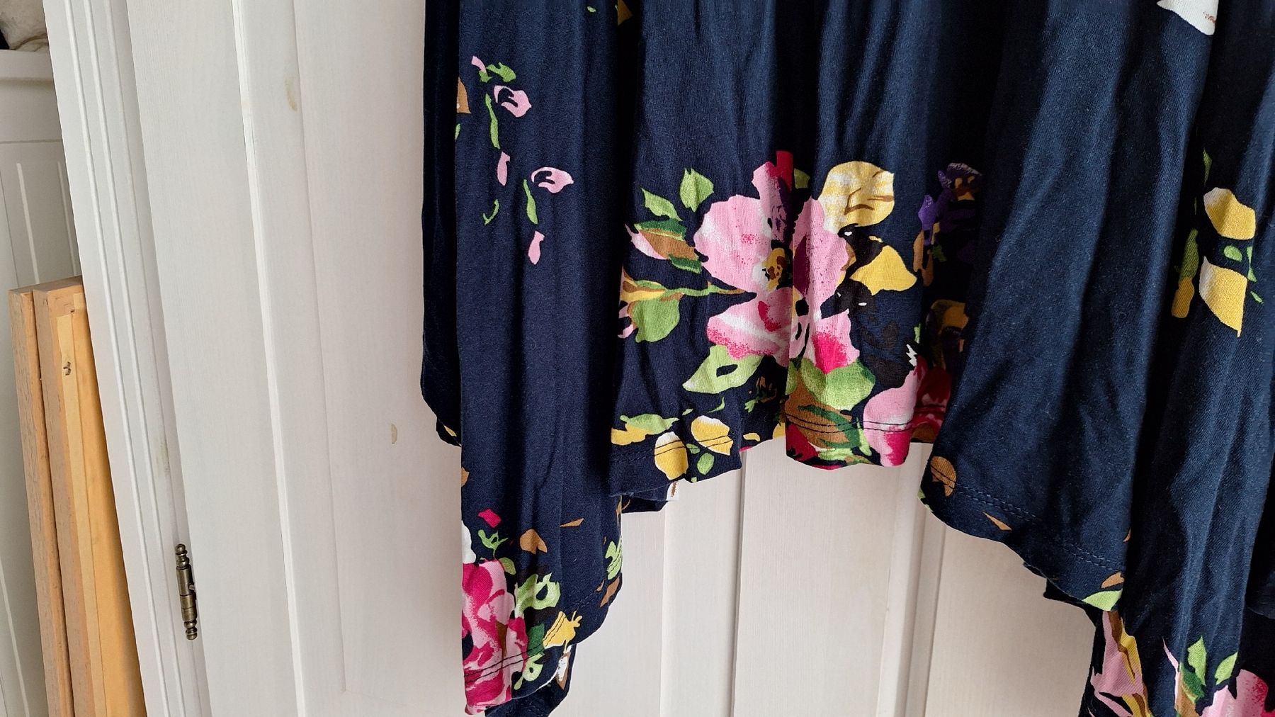 Vestiti: Sommerliches Maxikleid mit Blumenmuster, Grösse 38.Neu – Nuovo (secondo la descrizione) da werdenberg venduto da Nsmilles 3