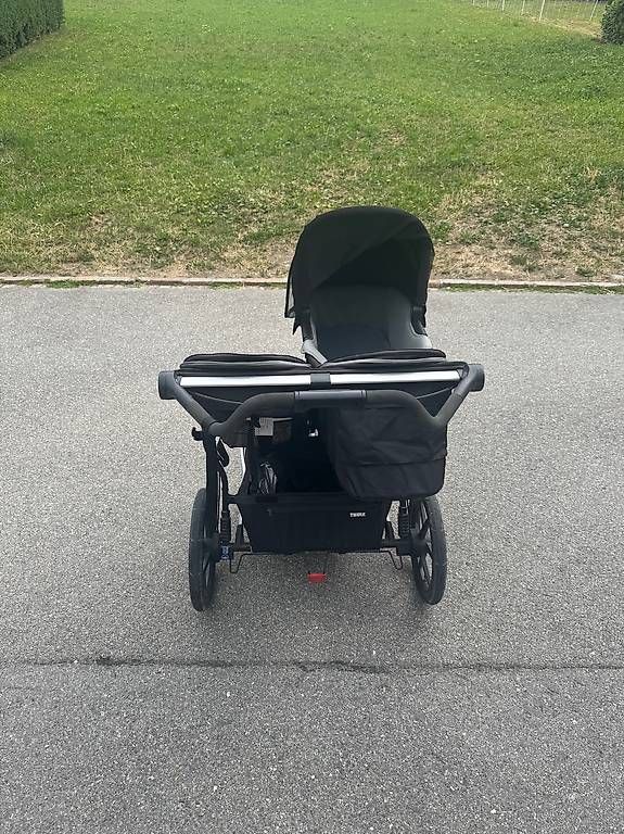 Thule Kinderwagen: Thule Zwilling- oder Geschwisterwagen – Gebraucht aus Triesenberg von Niklas93 4