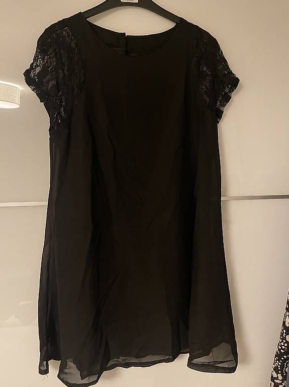 Vestiti: Robes grossesses – Usato da Chavannes-Renens venduto da romina_margreth 3