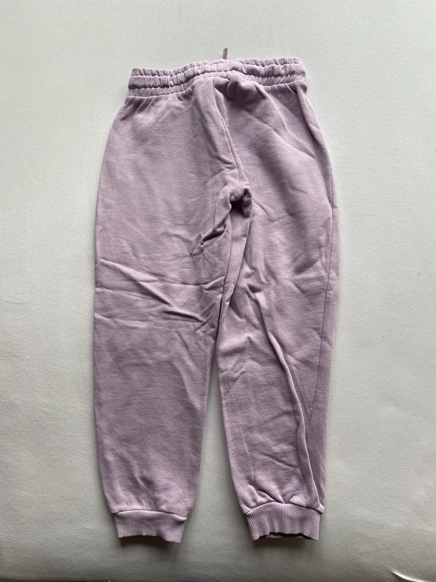 Benetton Pantaloni: Trainerhose / 130 – Nuovo (secondo la descrizione) da Kleinandelfingen venduto da lau_10 1