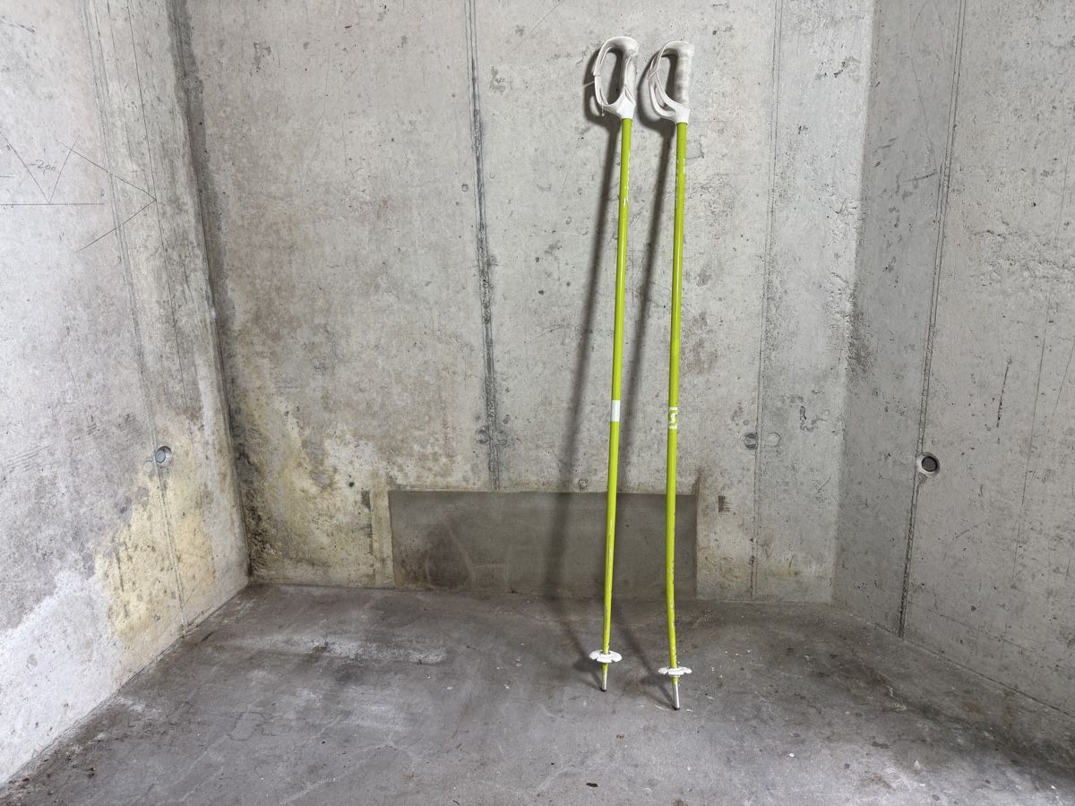 Bâtons de ski: Scott Skistöcke 115 cm – D'occasion à Lützelflüh-Goldb par masu123