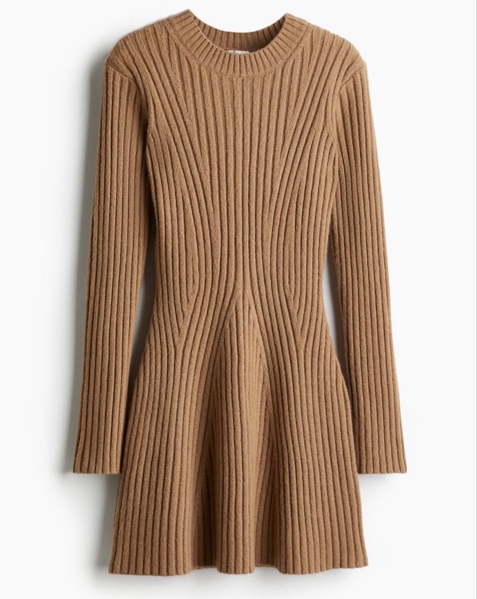 H&M Vestiti: Geripptes Strickkleid – Nuovo (secondo la descrizione) da Dietikon venduto da na_129