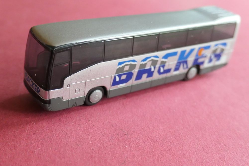 Rietze Reisebus MB O404 
