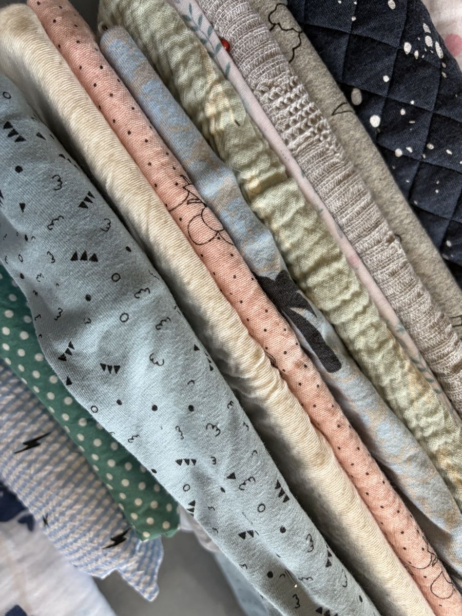 Tissus: Stoffpaket diverse Stoffe – Neuf (Voir description) à Winistorf par Chlurli27 2