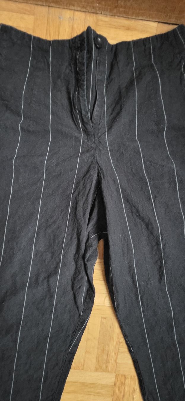 Pantaloni: pantalon 3/4 noir rayures – Usato da Yverdon-les-Bains venduto da van_dq65 6
