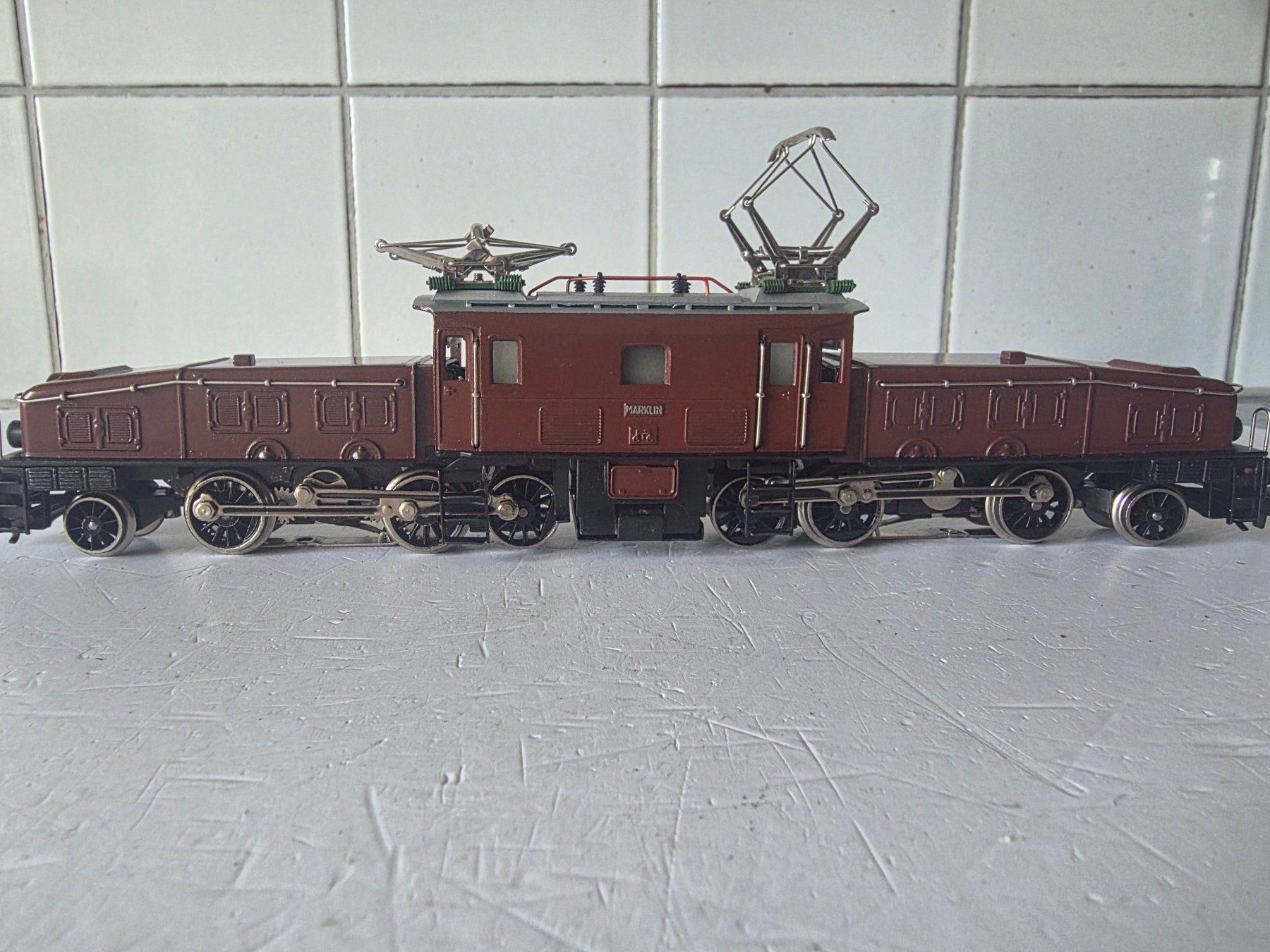 Märklin Modelleisenbahnen: E-Lok SBB Ce 6/8, "Krokodil", braun – Neu (gemäss Beschreibung) aus Seuzach von Loeckeli01 3