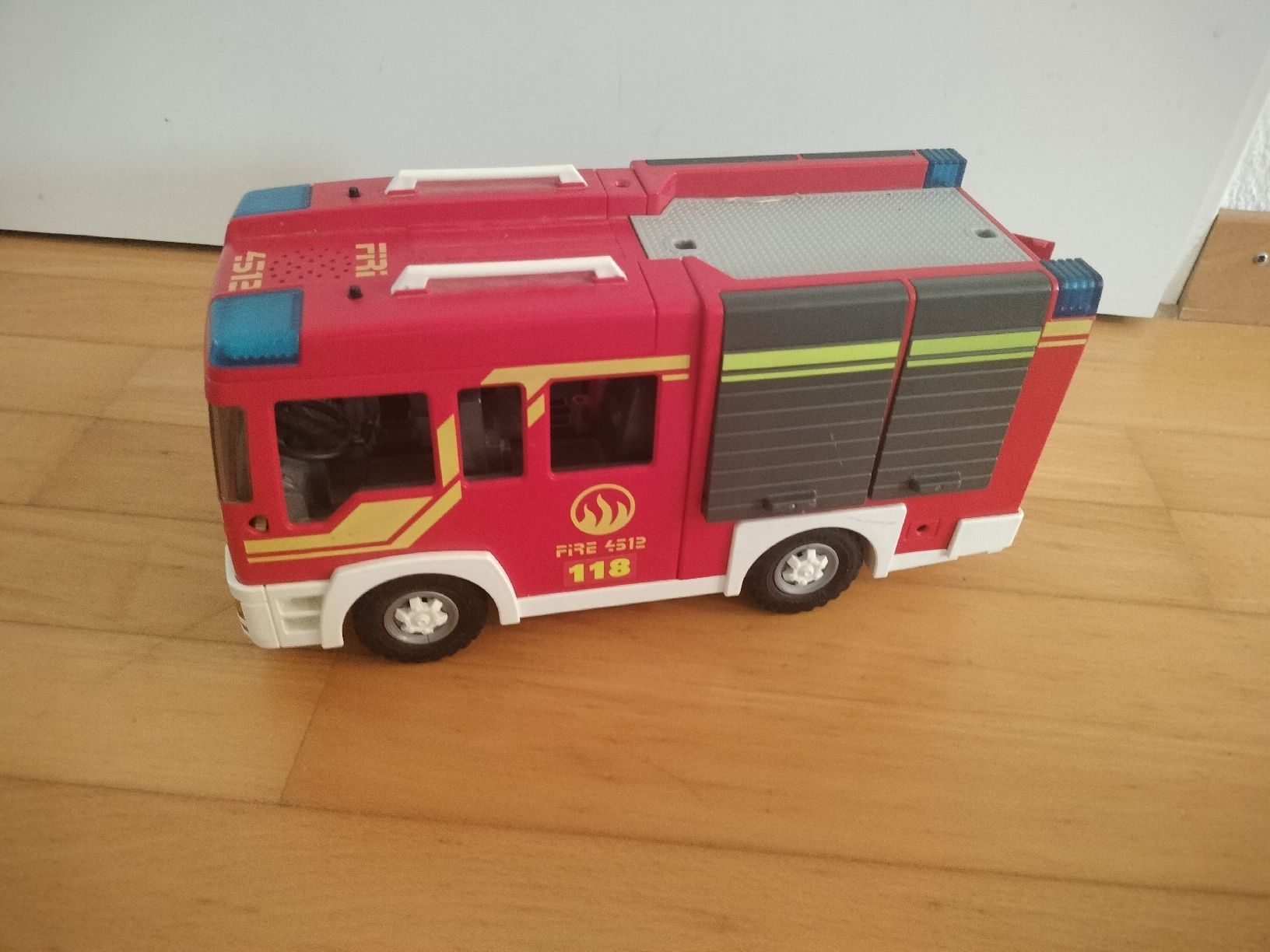 Playmobil Spielzeuge: Playmobil Feuerwehr Set – Gebraucht aus Niederweningen von noalor 4