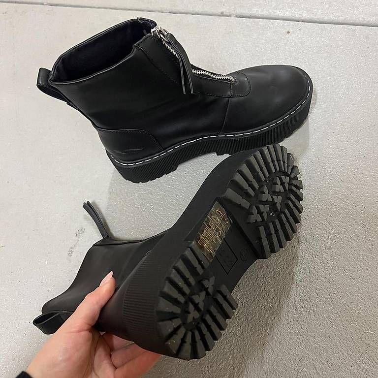 Scarpe da donna: Stiefel Zara – Usato da Luzern venduto da VStore 3