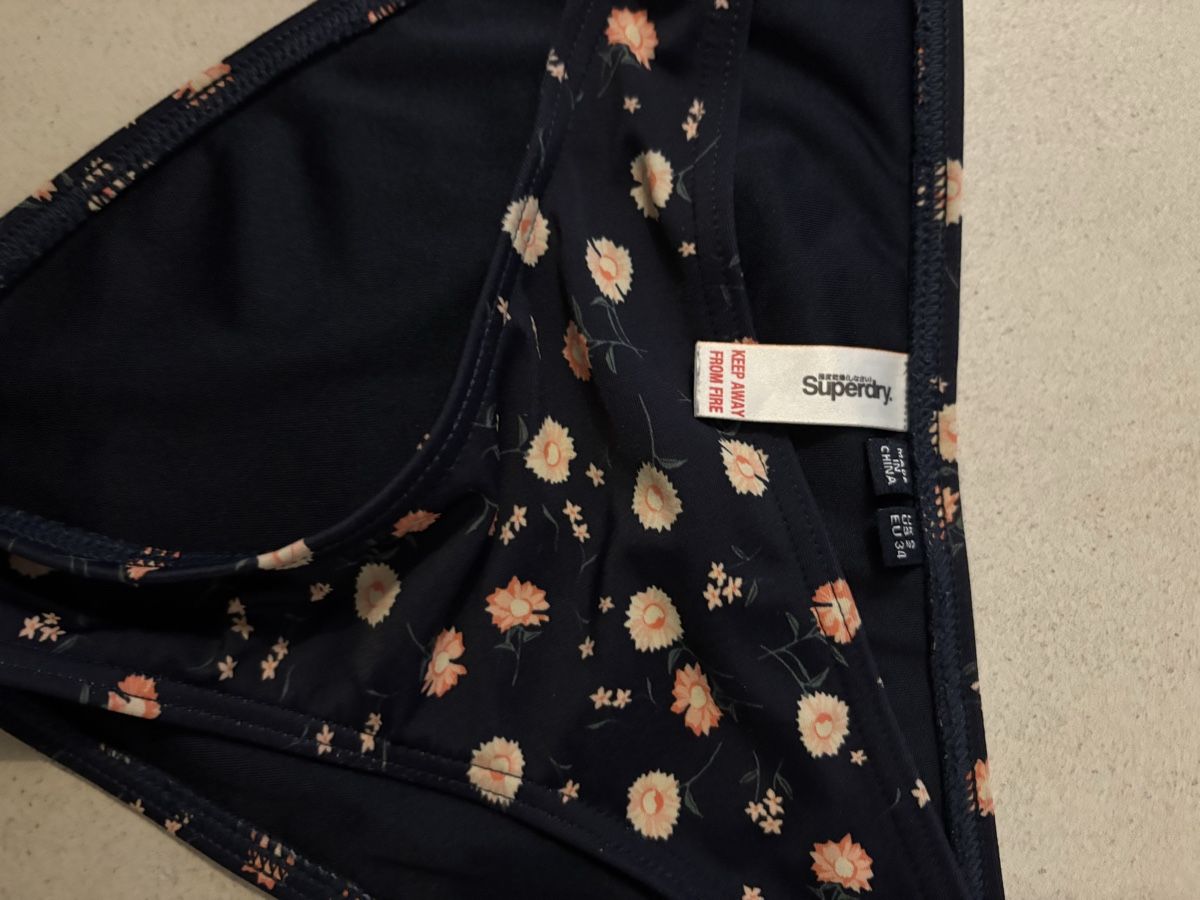 Superdry Costumi da bagno & Bikini: Bas de Maillot de Bain Superdry – Nuovo (secondo la descrizione) da Villeneuve VD venduto da mel_c29d 2