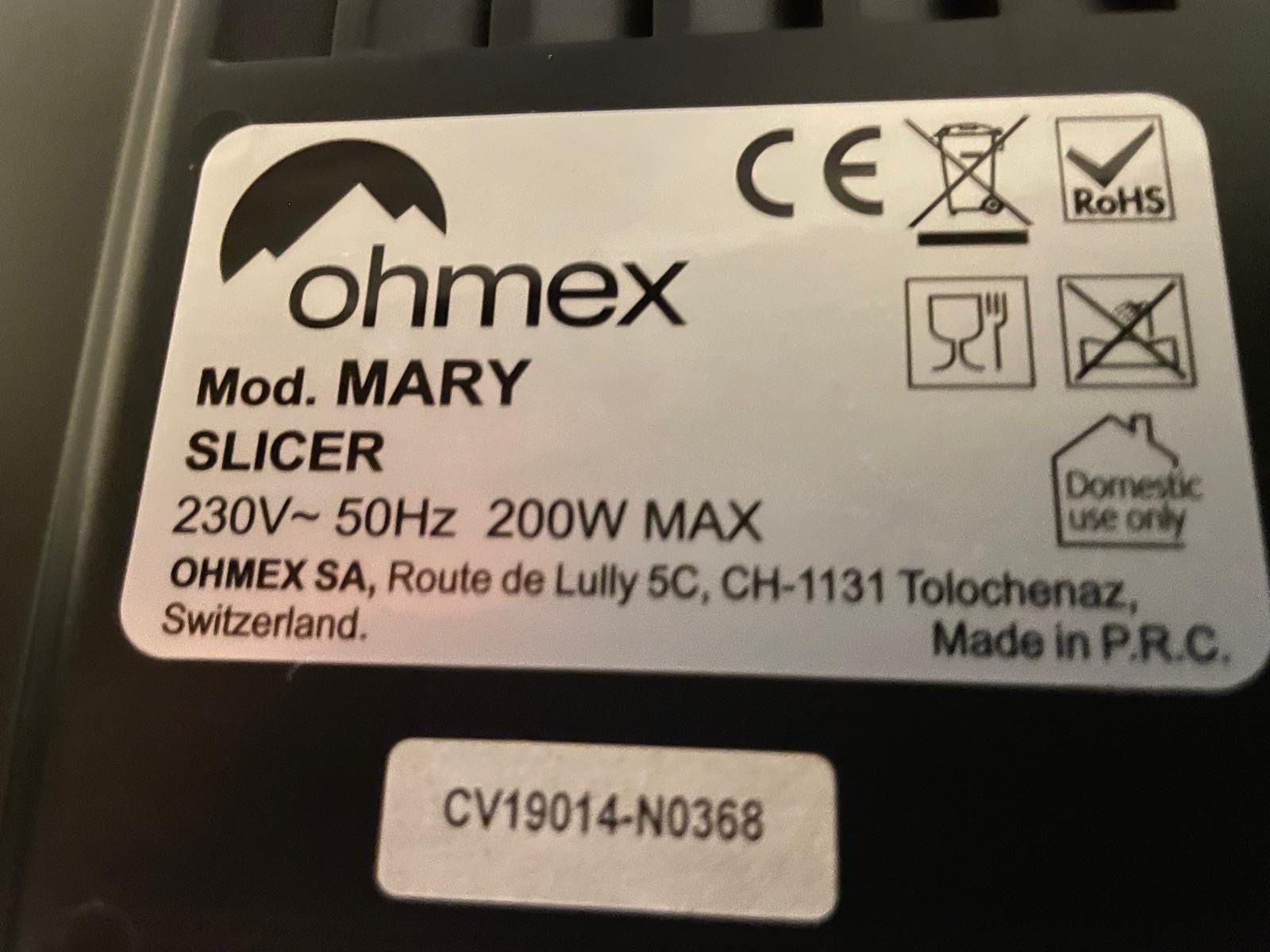 Ohmex Küchengeräte: Ohmex Allesschneider in Silber und Rot – Gebraucht aus Arni (AG) von montsi1988 6